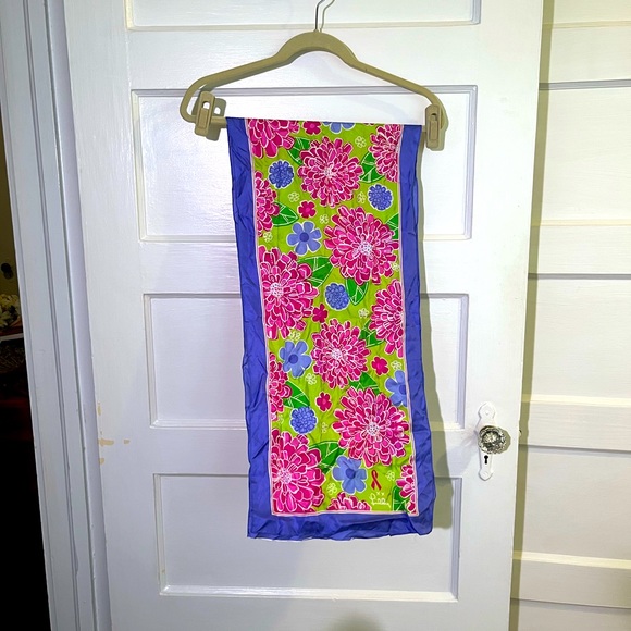 Lilly Pulitzer Accessories - Lilly Pulitzer silk scarf - fun florals